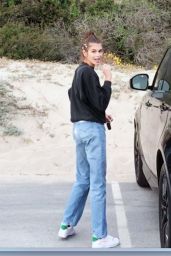 Kaia Gerber - Filming a New Add Campaign for Marc Jacobs Daisy Perfume in Malibu 05/08/2019