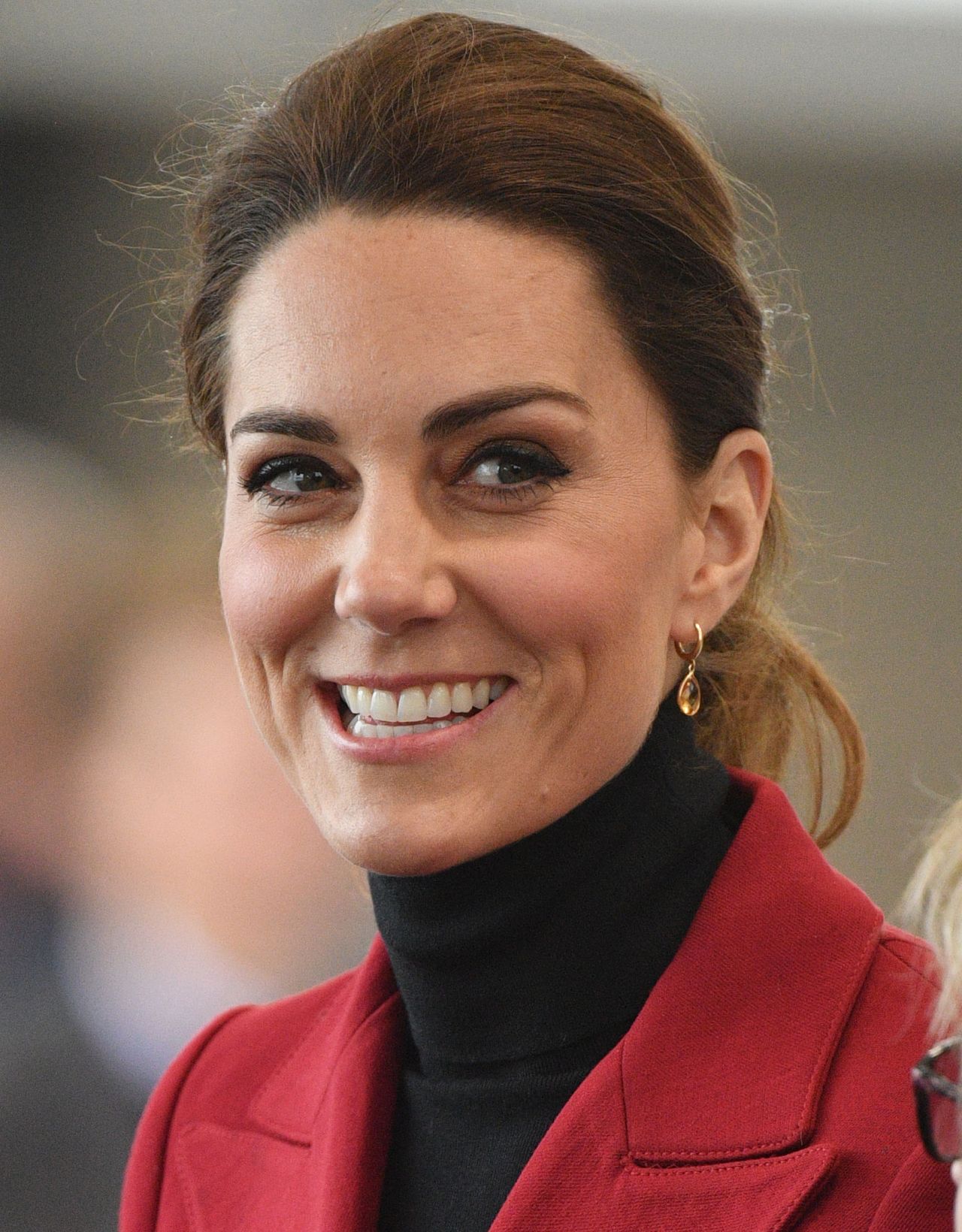Kate Middleton - Caernarfon Coastguard Search and Rescue Helicopter ...