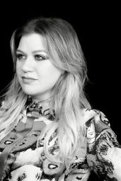 Kelly Clarkson - "Uglydolls" Portrait Session in LA, April 2019