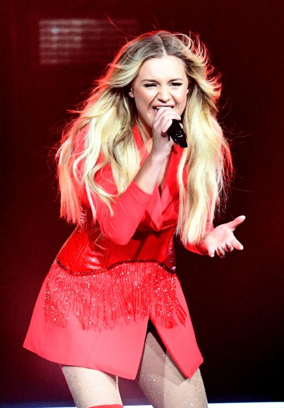 Kelsea Ballerini - "Miss Me More" Tour at Tyson Events Center in Sioux City 05/04/2019