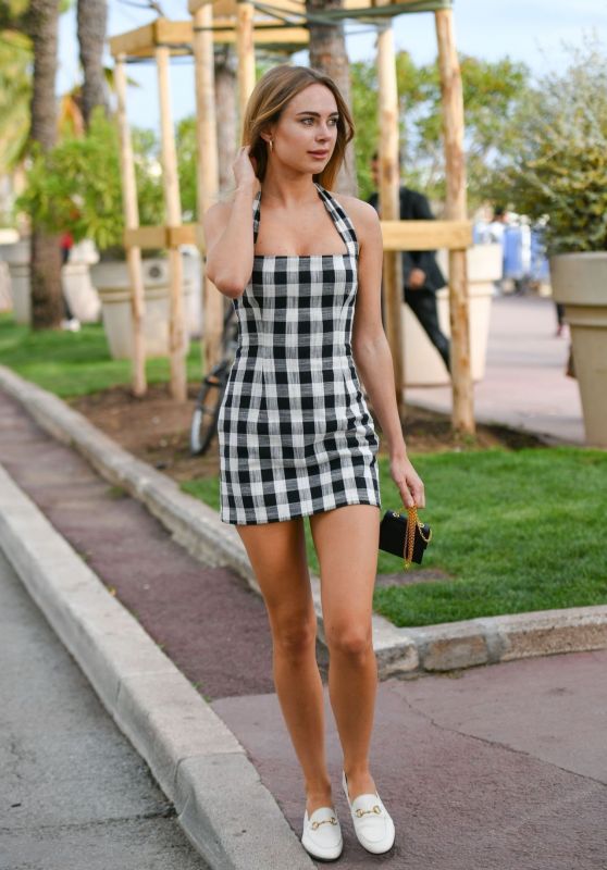 Kimberley Garner in Mini Dress - Cannes 05/22/2019