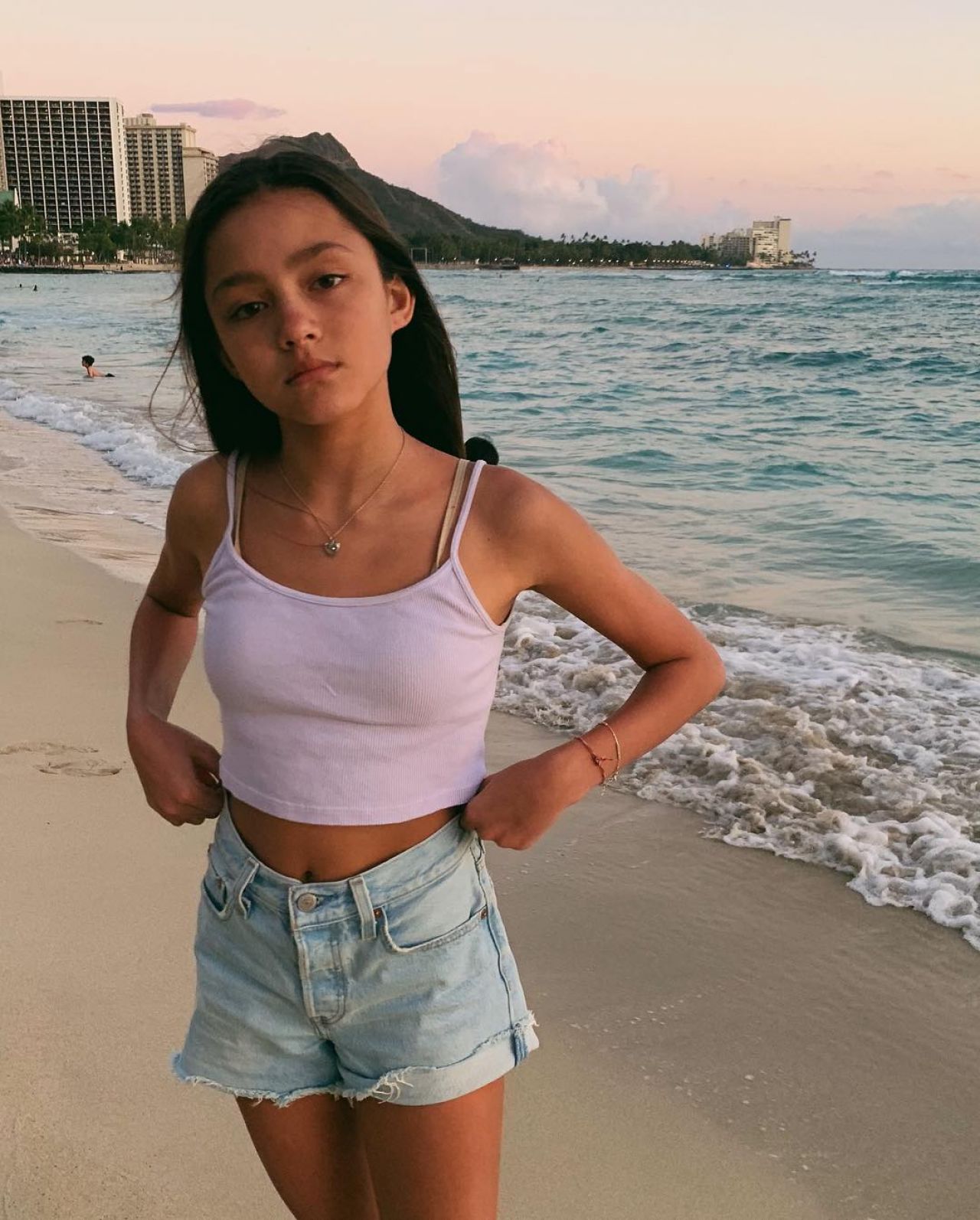Lily Mabel Chee ~ Nuala Chee Height Weight Age Body Statistics Showtainment