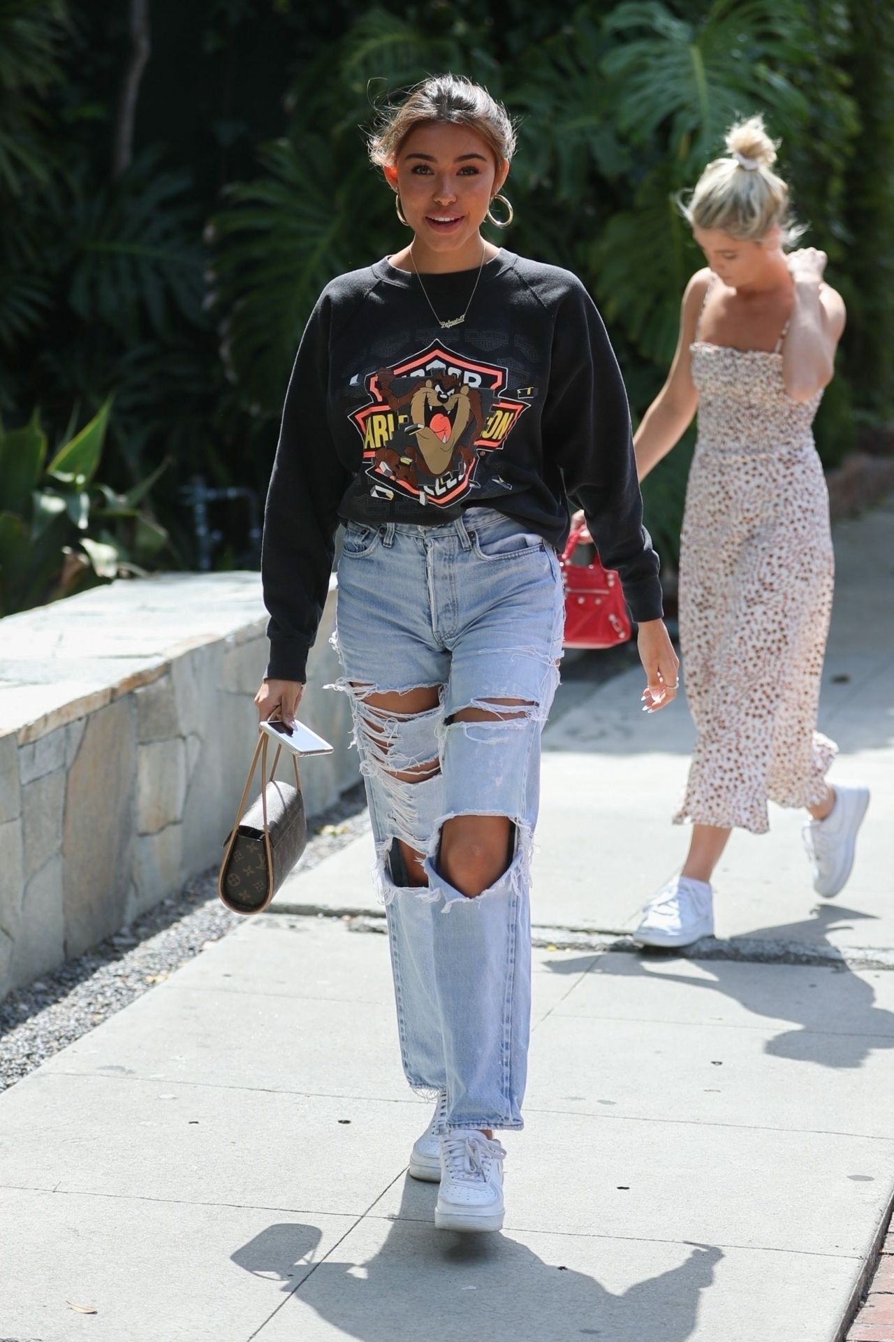 Madison Beer in Ripped Jeans 04/22/2019 • CelebMafia
