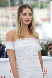 Margot Robbie - "Once Upon A Time in Hollywood" Photocall in Cannes