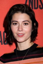 Mary Elizabeth Winstead - Cast of Dying City Meets the Press in NY 05/07/2019