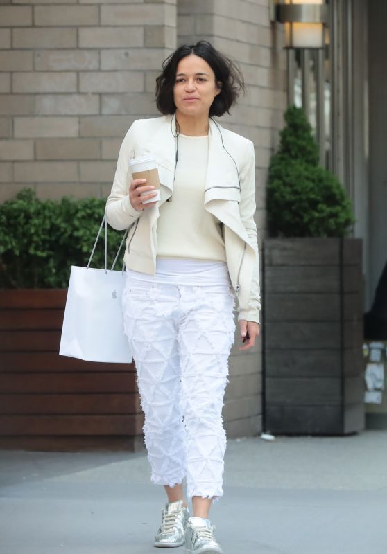 Michelle Rodriguez Street Style 05/15/2019