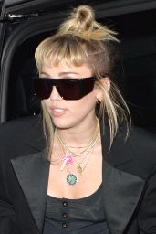 Miley Cyrus - Leaving the Soho Hotel in London 05/26/2019