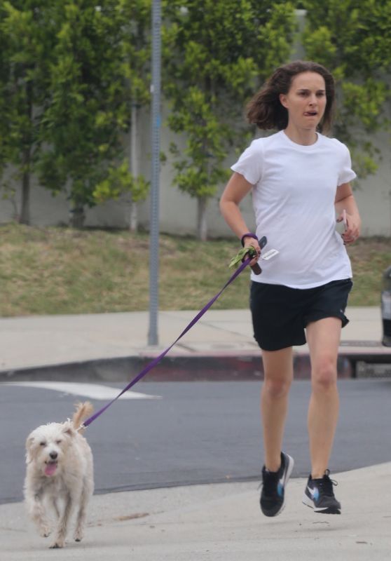 Natalie Portman - Takes Her Dog Out for a Run in Los Angeles 05/14/2019