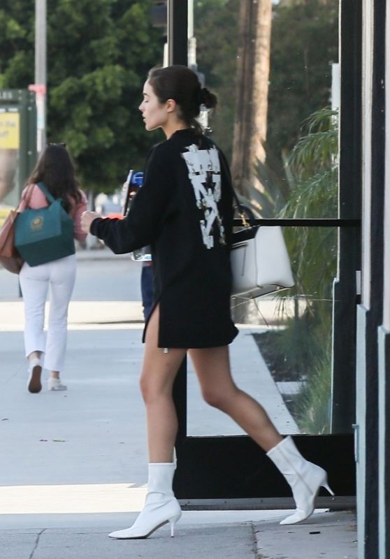 Olivia Culpo at Eveleigh in West Hollywood 05/16/2019