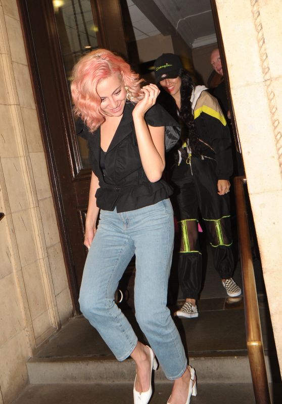 Pixie Lott - Leaving the Royal Albert Hall in London 05/27/2019