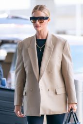 Rosie Huntington-Whiteley in Travel Outfit - JFK Airport in NYC 05/07/2019
