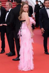 Sara Forestier – “Oh Mercy!” Red Carpet at Cannes Film Festival