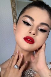 Selena Gomez - Personal Pics and Videos 05/15/2019