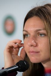 Simona Halep – Talks to the Press Ahead of the Roland Garros in Paris 05/24/2019