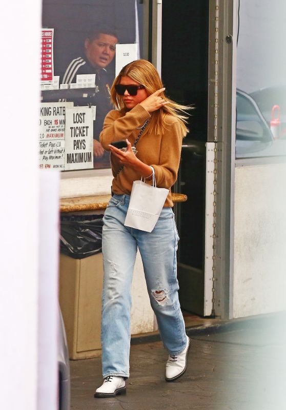 Sofia Richie - Leaving a Medical Building in Beverly Hills 05/21/2019 ...