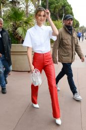 Stefanie Giesinger Style - Out in Cannes 05/18/2019