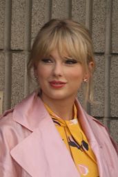 Taylor Swift - Leaving NRJ Radio in Paris 05/25/2019