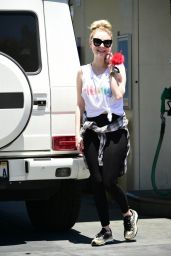 Alessandra Torresani at a Gas Station in Studio City 06/08/2019