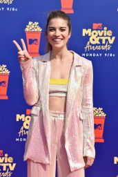 Annie Murphy – 2019 MTV Movie & TV Awards in LA
