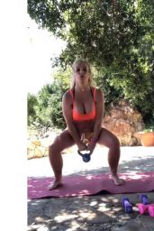 Britney Spears - Workout 06/17/2019