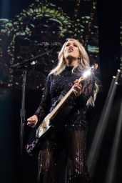 Carrie Underwood - Performs at Fiserv Forum in Milwaukee 06/20/2019