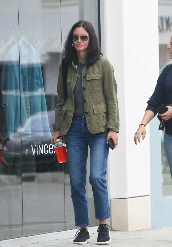 Courtney Cox - Shopping at Whole Foods in LA 06/22/2019