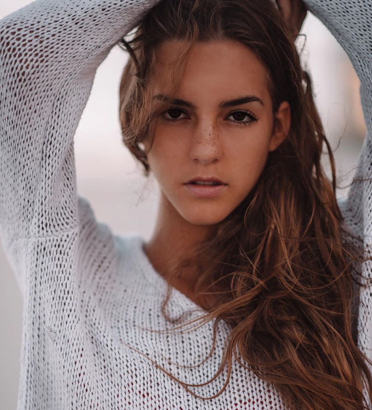 Meet Emily Feld Australian Model Social Media Star Bio Age Net Worth ...