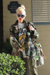 Gwen Stefani Street Style 06/08/2019