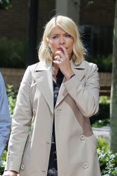 Holly Willoughby – ITV Studios in London 06/26/2019