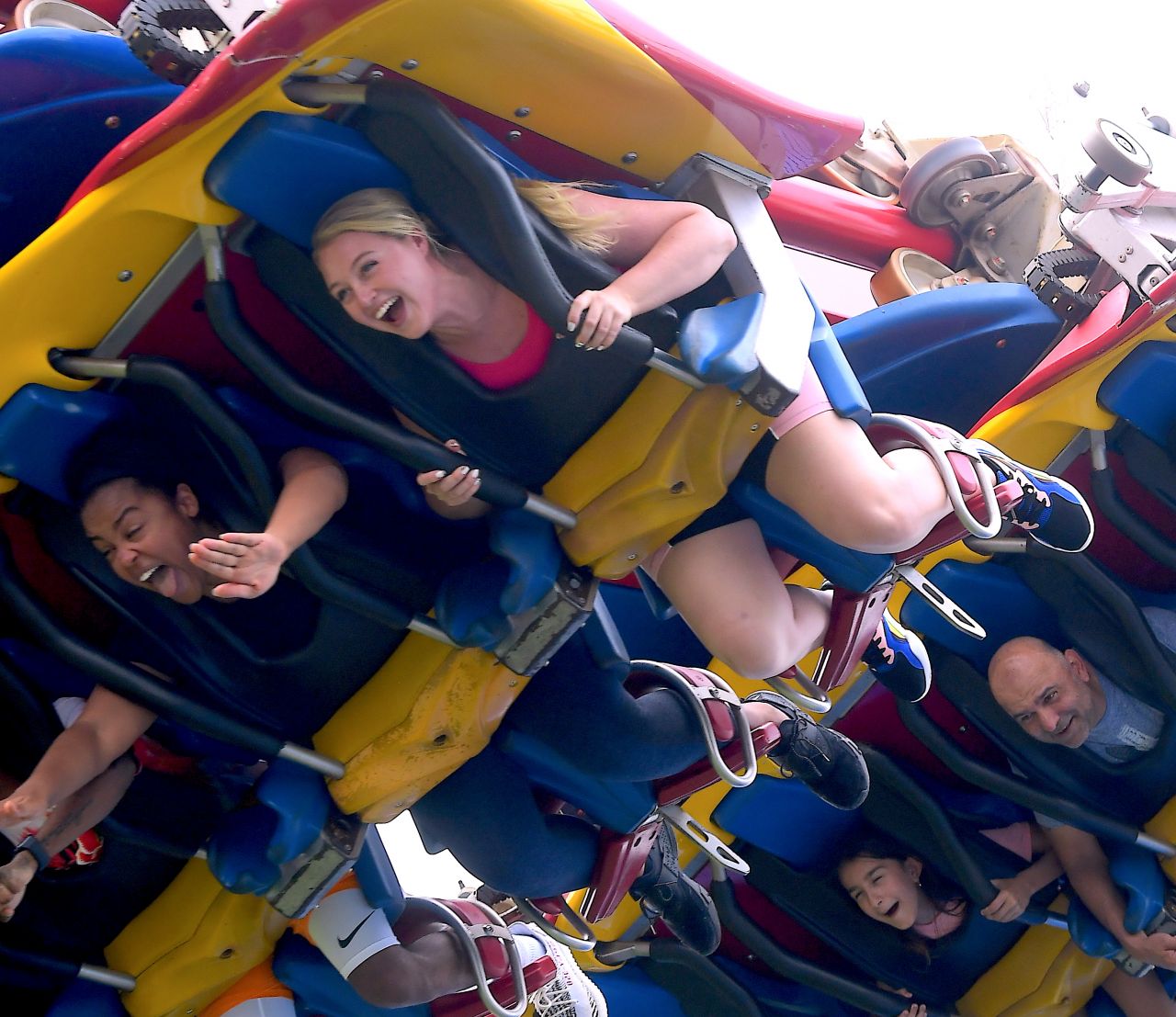 Iskra Lawrence at Six Flags Great Adventure in New Jersey 06/06/2019 ...