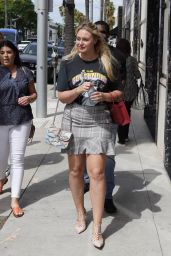 Iskra Lawrence - Shopping in Beverly Hills 06/10/2019