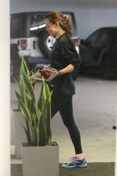 Jennifer Garner - Going to the Gym in LA 6/27/2019