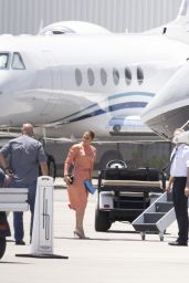 Jennifer Lopez Arriving on a Privete Jet in Miami 06/05/2019