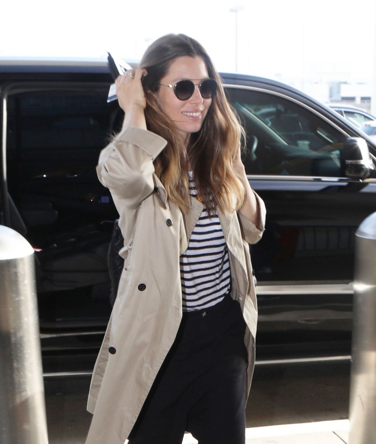 Jessica Biel at LAX Airport in Los Angeles 06/12/2019 • CelebMafia