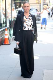 Julia Stiles - Outside the BUILD Series in NYC 06/12/2019