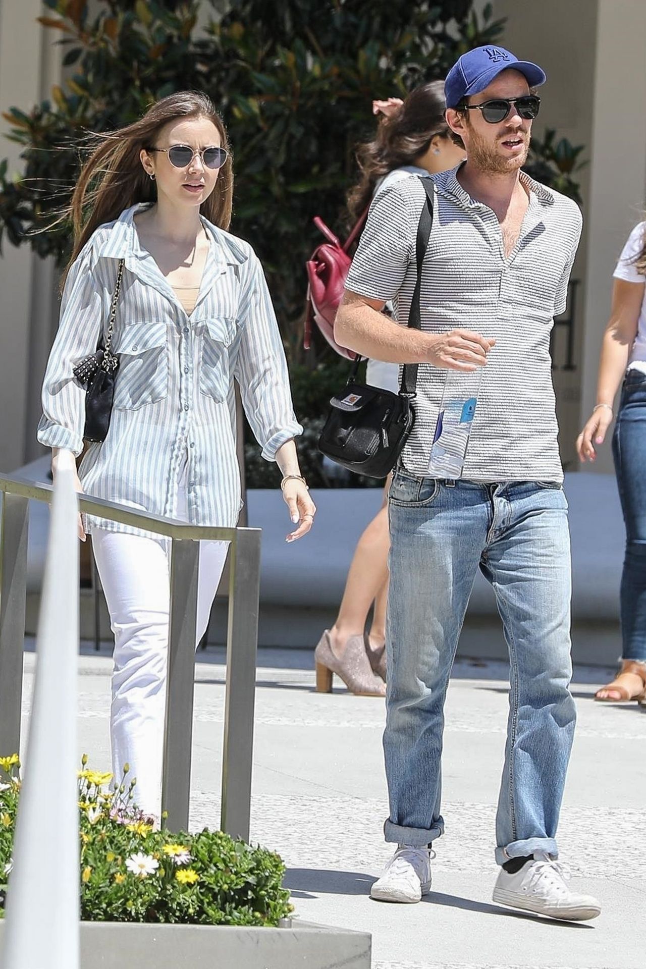 Lily Collins Casual Style - Los Angeles 06/08/2019 • CelebMafia