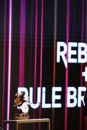 Linda Cardellini - Netflix Rebels & Rule Breakers Panel 06/02/2019