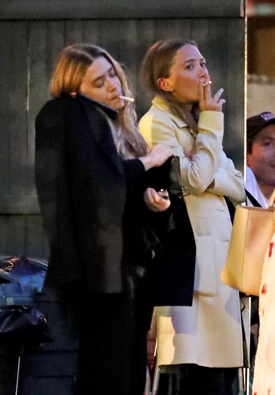 Mary-Kate Olsen and Ashley Olsen - Out in NYC 06/06/2019