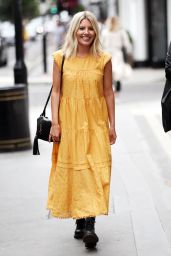 Mollie King - Out in London 06/20/2019