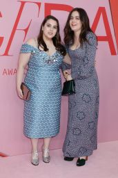 Molly Gordon – 2019 CFDA Fashion Awards in NYC