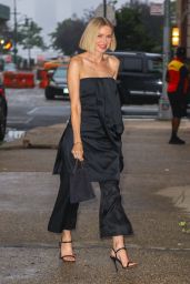 Naomi Watts Shows Off Her Style - New York 06/19/2019
