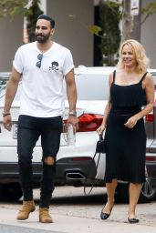 Pamela Anderson - Out in Malibu 06/09/2019