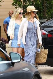Reese Witherspoon and Ava Phillippe at Soho House in Malibu 06/16/2019