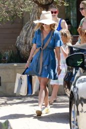 Reese Witherspoon at the Soho Hotel in Malibu 06/09/2019