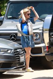 Reese Witherspoon at the Soho Hotel in Malibu 06/09/2019