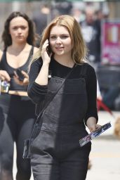 Sammi Hanratty Casual Style - Out in Los Angeles 06/20/2019