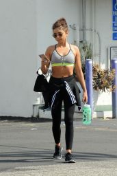 Sarah Hyland in Workout Gear - Hits Up a Gym in Los Angeles 06/12/2019