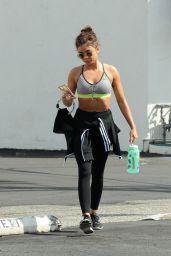 Sarah Hyland in Workout Gear - Hits Up a Gym in Los Angeles 06/12/2019