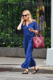 Sienna Miller Casual Style - Out in New York City 06/20/2019