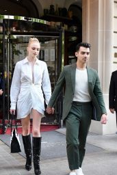 Sophie Turner Looks Stylish - Out in Paris 06/24/2019